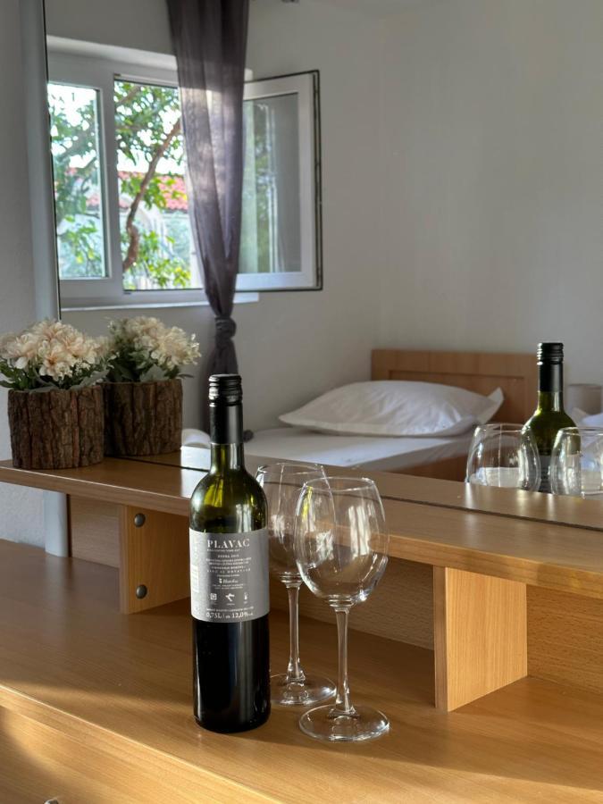 Villa Ruza 30M From The Beach Baška Voda Exteriör bild