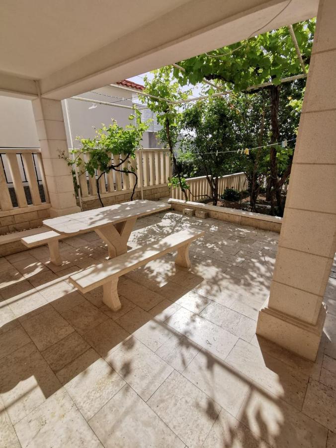 Villa Ruza 30M From The Beach Baška Voda Exteriör bild