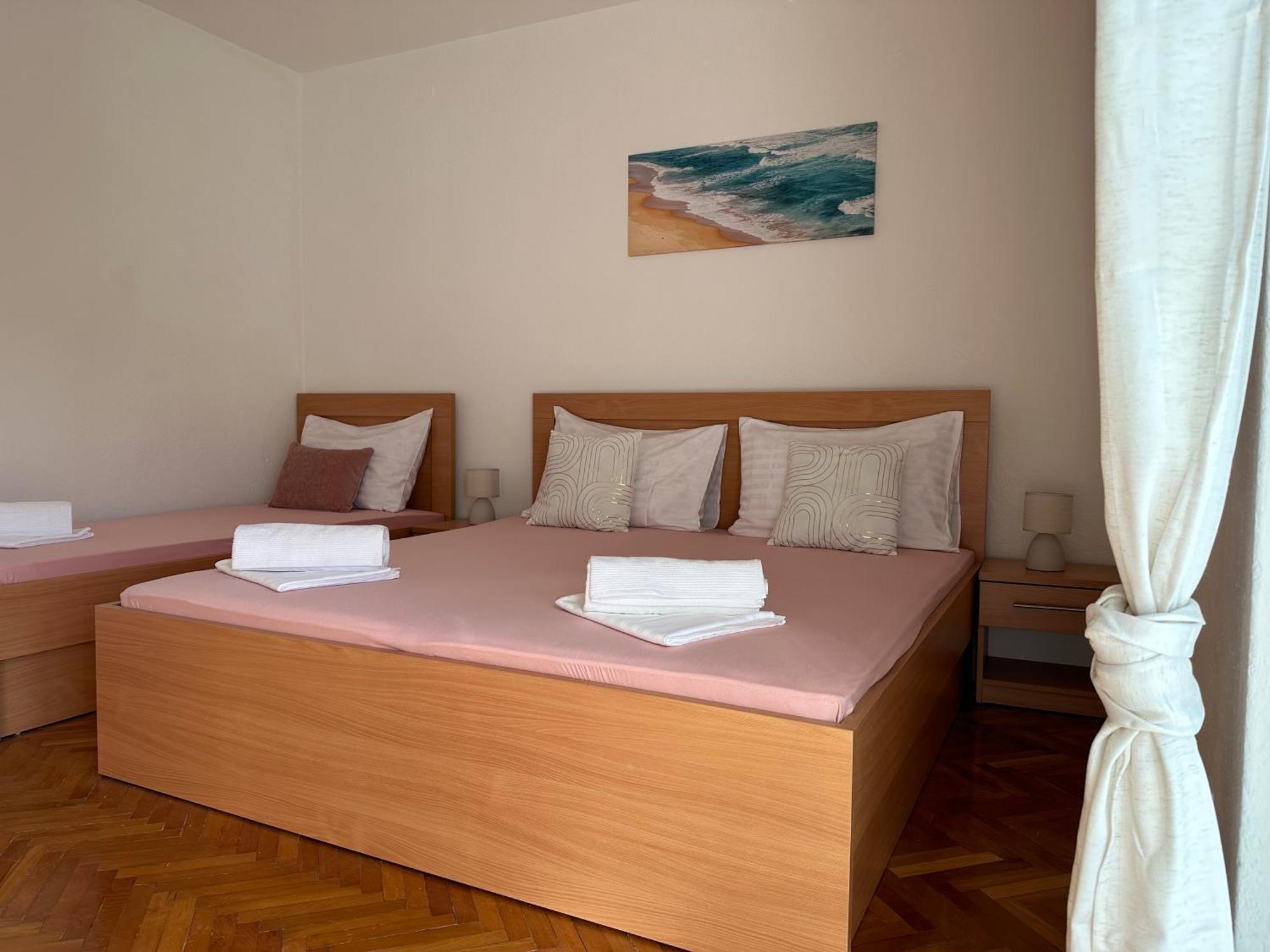 Villa Ruza 30M From The Beach Baška Voda Rum bild